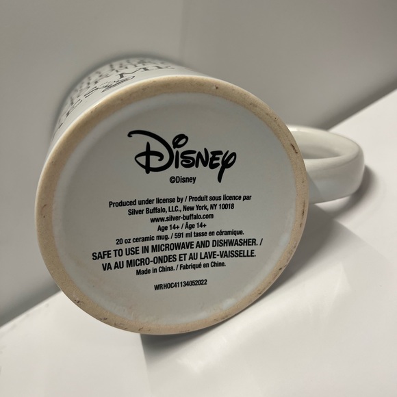 Disney’s Hocus Pocus coffee mug - Picture 3 of 3